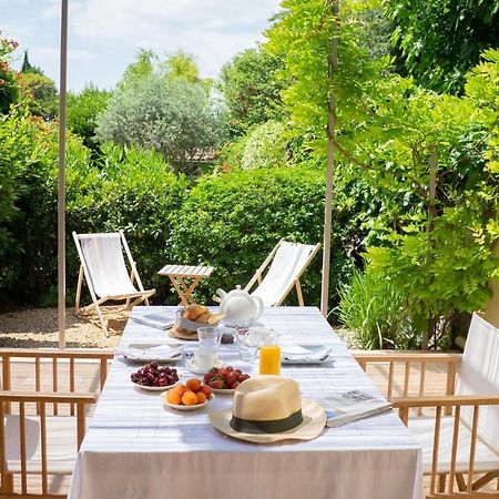 Les Canisses, Magnifique Appartement Avec Terrasse Au Coeur D'Uzès Buitenkant foto