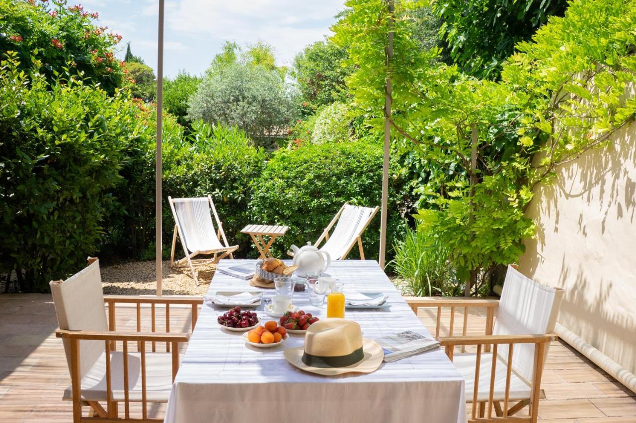 Les Canisses, Magnifique Appartement Avec Terrasse Au Coeur D'Uzès Buitenkant foto